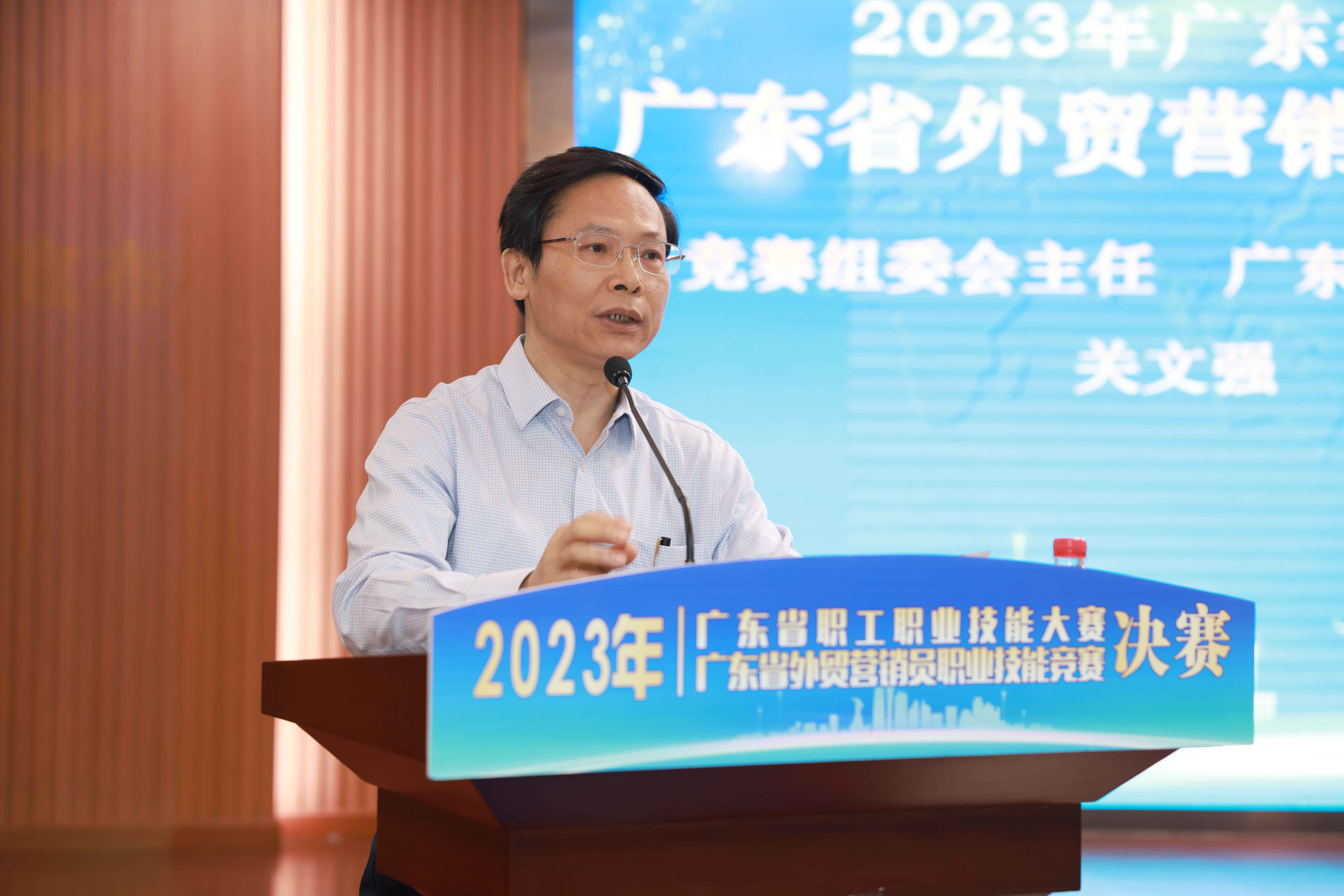 特寫-關主任發言.jpg 特寫-關主任發言.jpg